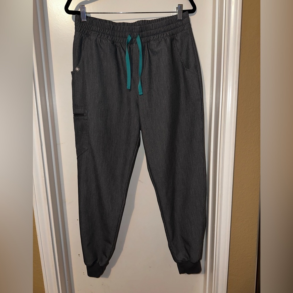 Figs scrub pants